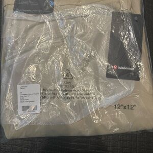 Men’s Lululemon golf pants
